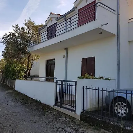Arbanija 4320b